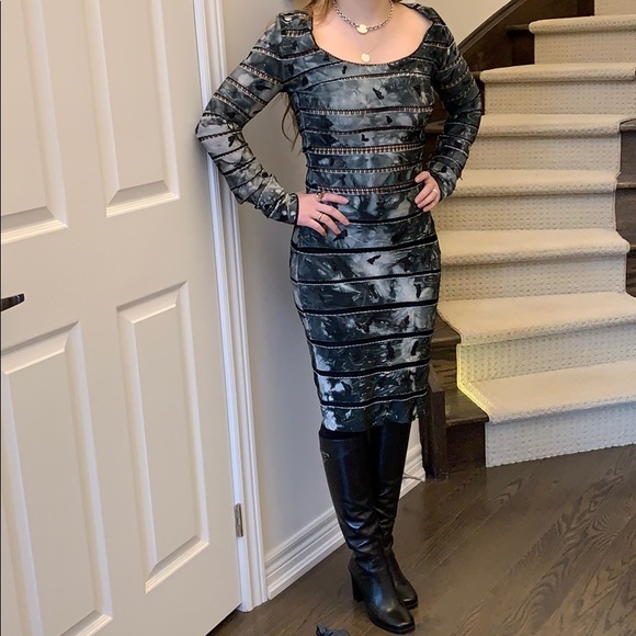 Authentic Herve leger bandage dress - Picture 5 of 12